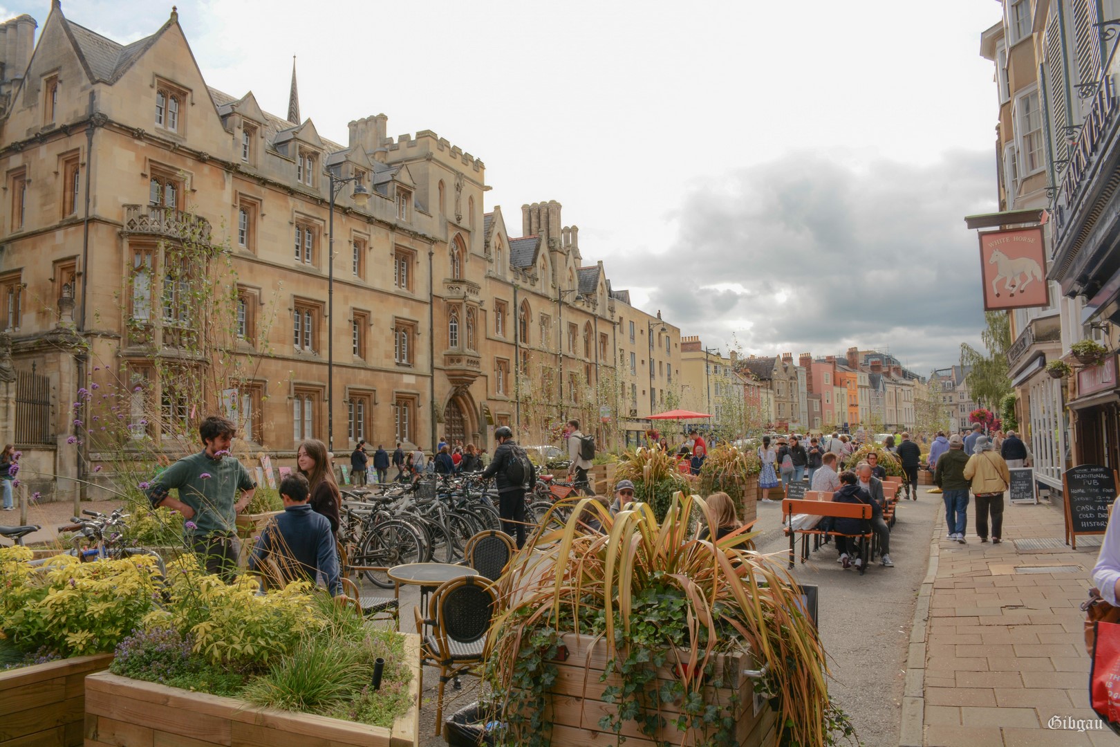 Lire la suite à propos de l’article OXFORD TOWN, have tou ever been to…..?–Summer 2023